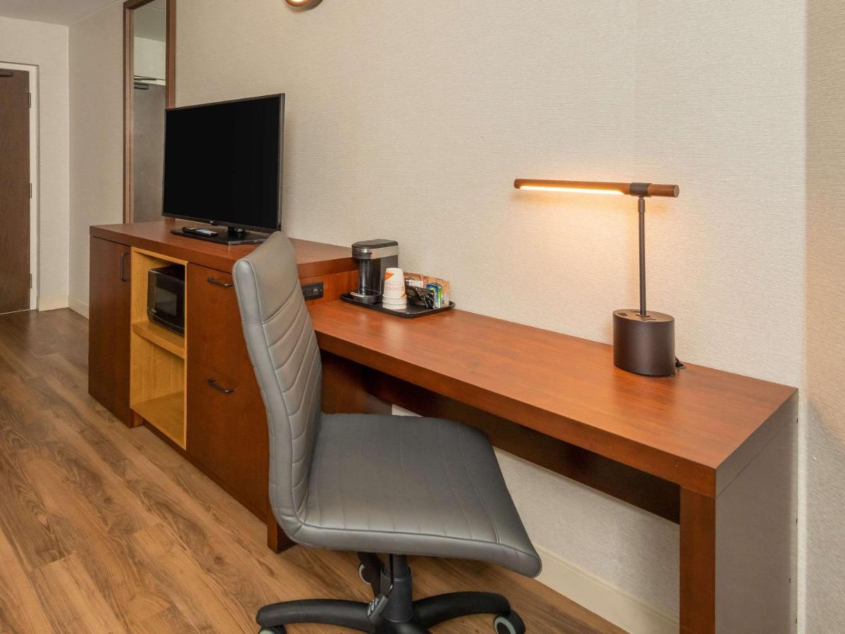 Comfort Inn West Ottawa Exteriér fotografie