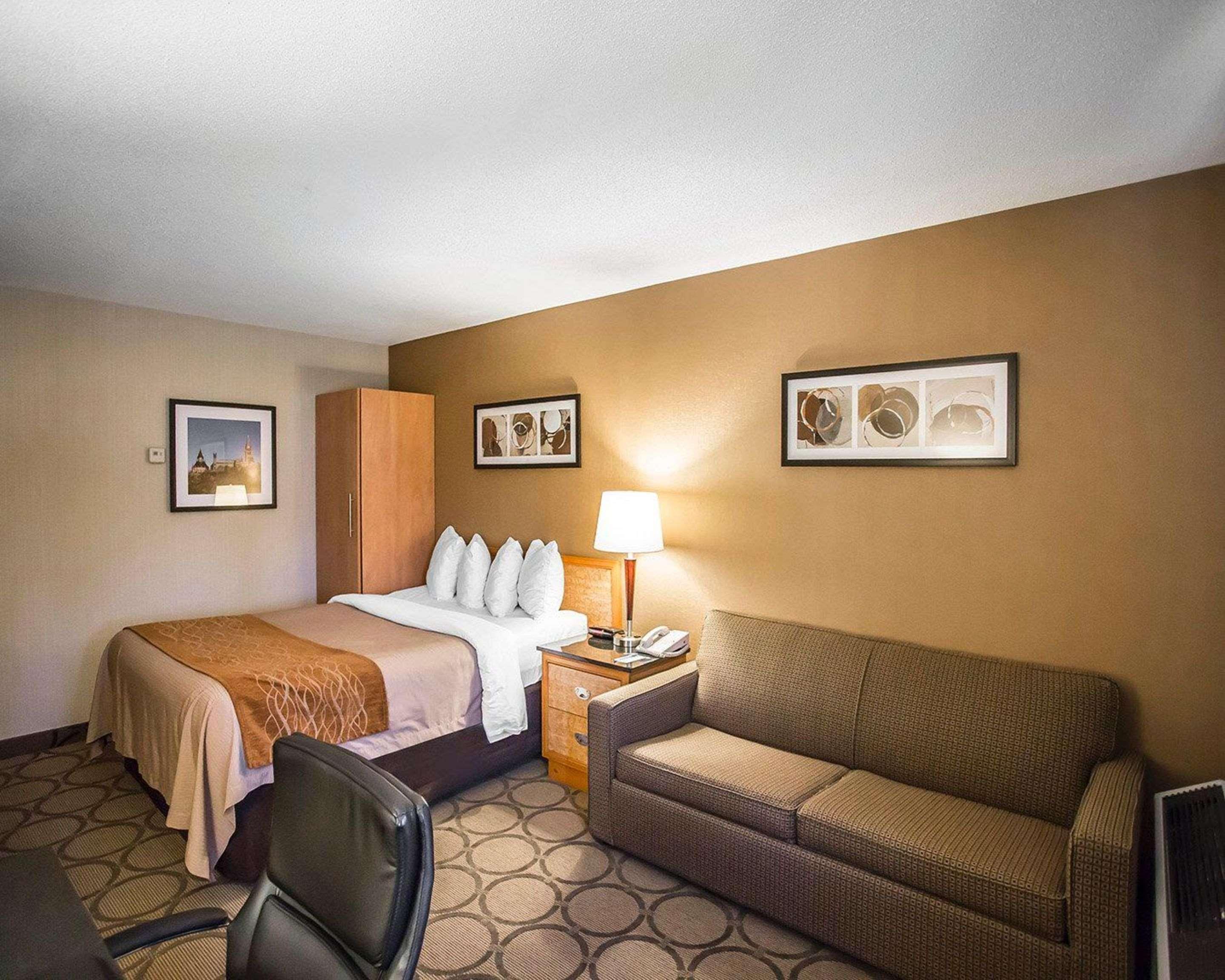 Comfort Inn West Ottawa Exteriér fotografie